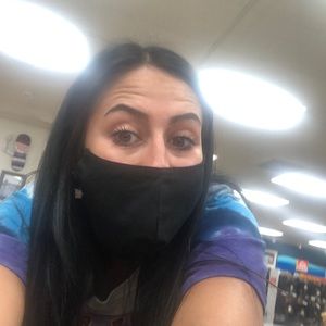 Meet your Posher, Isabella